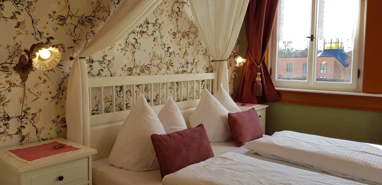 Hotel Villa Rossek バート・リーベンシュタイン エクステリア 写真